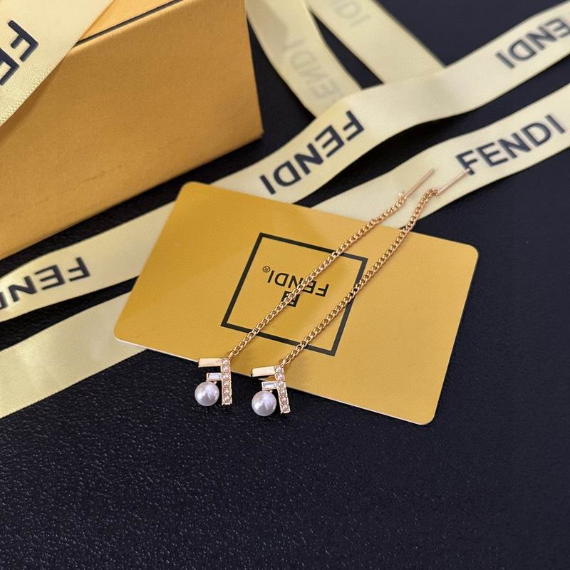 Fendi earring 10lyr18
